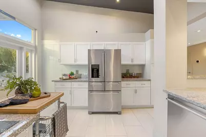 6640 N Camino Padre Isidoro, Tucson, AZ 85718 - Photo 21