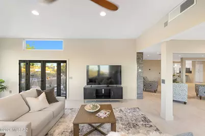 6640 N Camino Padre Isidoro, Tucson, AZ 85718 - Photo 15