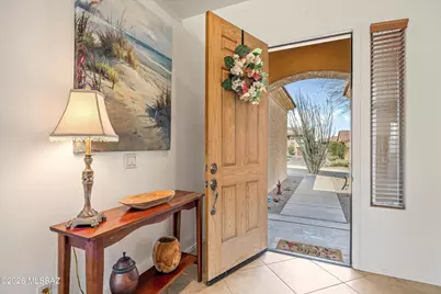 1131 W Tenniel Drive, Green Valley, AZ 85614 - Photo 5