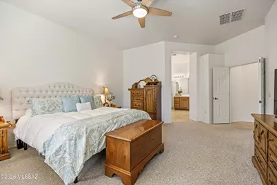 1131 W Tenniel Drive, Green Valley, AZ 85614 - Photo 21