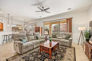 1131 W Tenniel Dr, Green Valley, AZ 85614 - Photo 7