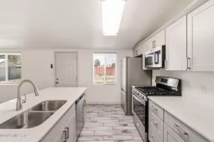 1718 S Avenida Regulo, Tucson, AZ 85710 - Photo 21