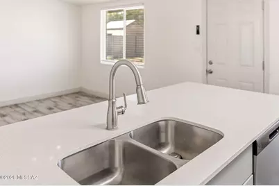 1718 S Avenida Regulo, Tucson, AZ 85710 - Photo 23