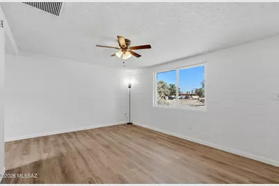 1528 W Knox Street, Tucson, AZ 85705 - Photo 7