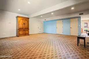 7945 E Cloud Rd, Tucson, AZ 85750 - Photo 33