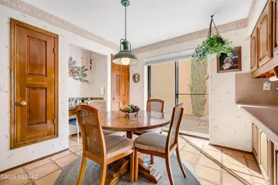 5561 E Sutler Lane, Tucson, AZ 85712 - Photo 11