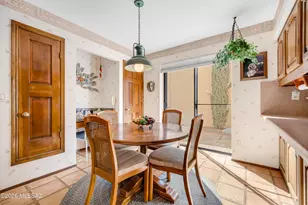 5561 E Sutler Ln, Tucson, AZ 85712 - Photo 11