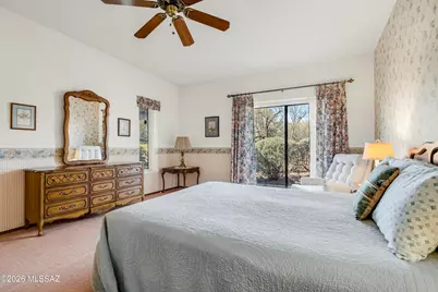 5561 E Sutler Lane, Tucson, AZ 85712 - Photo 17