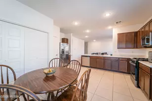 21968 E Thunderhead Dr, Red Rock, AZ 85145 - Photo 9