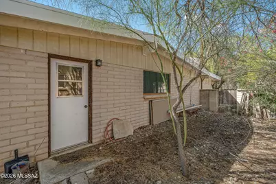 8957 E 25th Street, Tucson, AZ 85710 - Photo 37