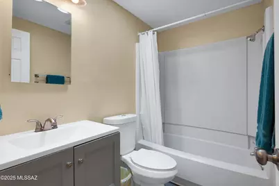 1924 W Desert Broom Lane, Tucson, AZ 85705 - Photo 15