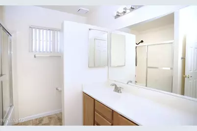 11701 N Copper Creek Drive, Tucson, AZ 85737 - Photo 37