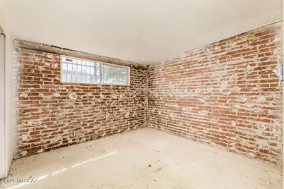 7427 E Juarez Street, Tucson, AZ 85710 - Photo 15