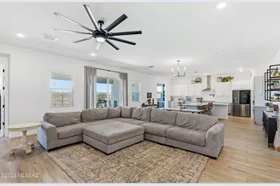 12866 E Tortoise Pointe Drive, Vail, AZ 85641 - Photo 9