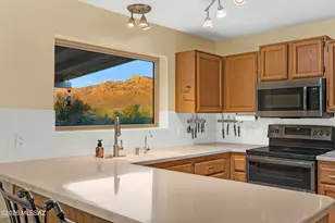 10180 N Rancho Sonora Dr, Tucson, AZ 85737 - Photo 11