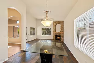 7488 N Bradstreet Dr, Tucson, AZ 85743 - Photo 9