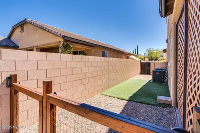211 E Refuge Loop, Vail, AZ 85641 - Photo 33