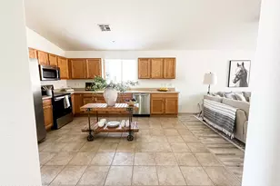 8864 N Palo Verde Bluffs Pl, Tucson, AZ 85742 - Photo 11