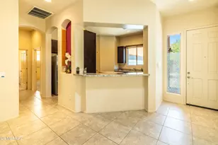 10368 E Jarod James Pl, Tucson, AZ 85747 - Photo 5