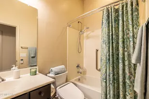 10368 E Jarod James Pl, Tucson, AZ 85747 - Photo 21