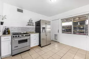 1150 N Magnolia Ave, Tucson, AZ 85712 - Photo 7