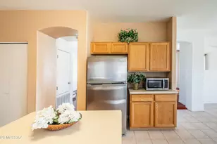 7271 W Mesquite River Dr, Tucson, AZ 85743 - Photo 9