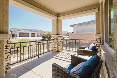 2484 E Copper Valley Way, Green Valley, AZ 85614 - Photo 5