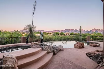 12107 N Sliding Rock Place, Oro Valley, AZ 85755 - Photo 1