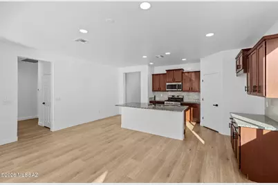 11955 N Raphael Way, Tucson, AZ 85742 - Photo 13