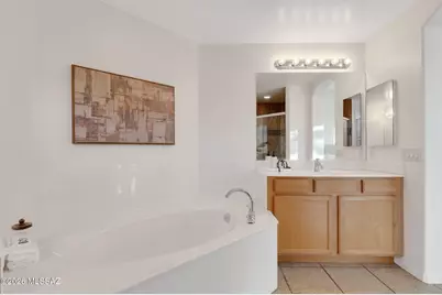 12925 N High Hawk Drive, Marana, AZ 85658 - Photo 27