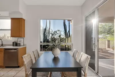 12925 N High Hawk Drive, Marana, AZ 85658 - Photo 9