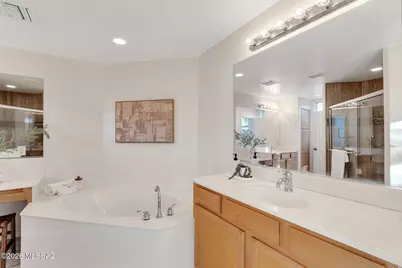 12925 N High Hawk Drive, Marana, AZ 85658 - Photo 33