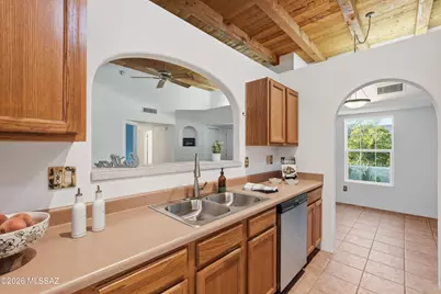 10523 E John McNair Place, Tucson, AZ 85747 - Photo 13