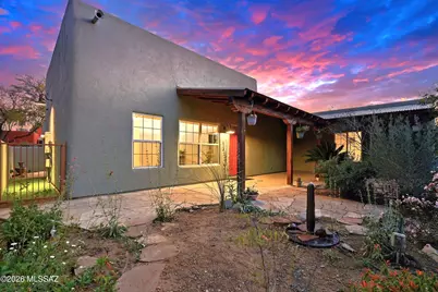 10523 E John McNair Place, Tucson, AZ 85747 - Photo 35