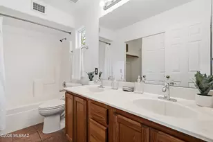 10523 E John McNair Pl, Tucson, AZ 85747 - Photo 19