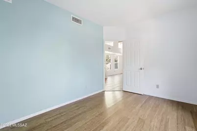 10523 E John McNair Place, Tucson, AZ 85747 - Photo 15