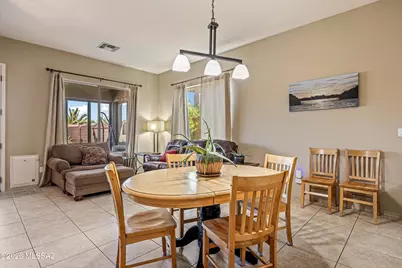 7836 W Orpine Court, Tucson, AZ 85743 - Photo 17