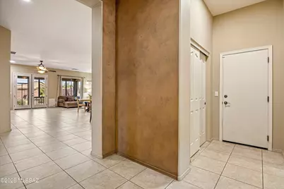 7836 W Orpine Court, Tucson, AZ 85743 - Photo 13
