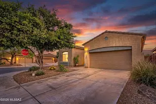 7836 W Orpine Ct, Tucson, AZ 85743 - Photo 1