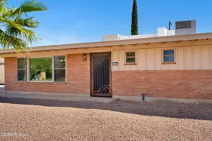 7402 E 34th St, Tucson, AZ 85710 - Photo 13