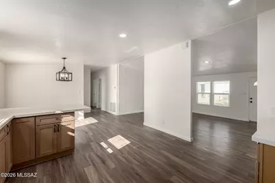 705 W Lightstar Circle, Tucson, AZ 85756 - Photo 13