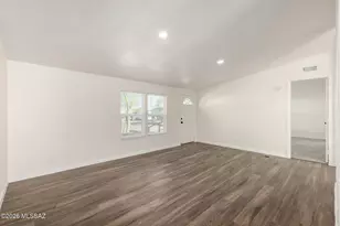 705 W Lightstar Cir, Tucson, AZ 85756 - Photo 5