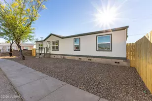 705 W Lightstar Cir, Tucson, AZ 85756 - Photo 3