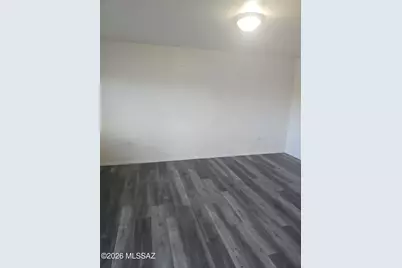 125 E 34th Street #D, Tucson, AZ 85713 - Photo 9