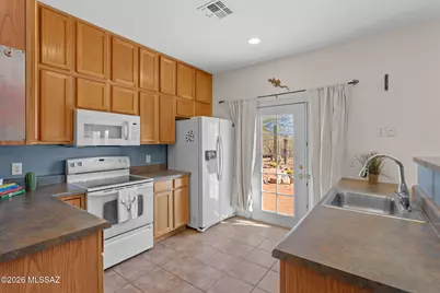 13191 N Red Hill Road, Marana, AZ 85653 - Photo 11