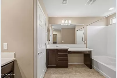 10734 E Saguaro Sunset Place, Tucson, AZ 85747 - Photo 31