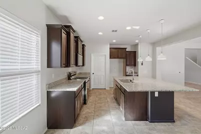 10734 E Saguaro Sunset Place, Tucson, AZ 85747 - Photo 13