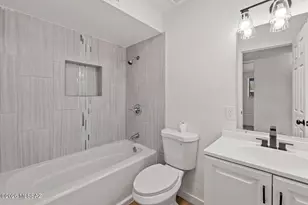 7870 E Victoria Dr, Tucson, AZ 85730 - Photo 19