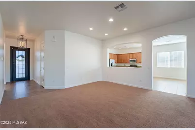 12584 N Sunrise Shadow Drive, Marana, AZ 85658 - Photo 15