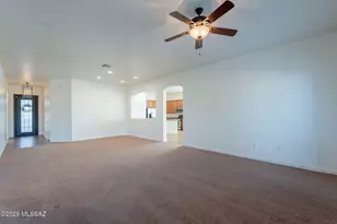 12584 N Sunrise Shadow Dr, Marana, AZ 85658 - Photo 13